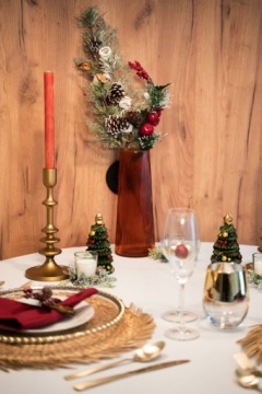 Полосатая ваза, высота 28 см.