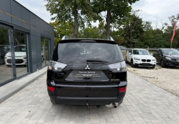 Mitsubishi Outlander II 2.4 MIVEC 170KM 2009 Mitsubishi Outlander Mitsubishi Outlander 2.4 Intense 2.4 Benzyna 170KM, zdjęcie 21