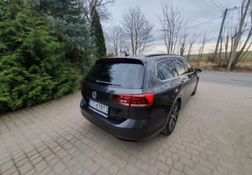 Volkswagen Passat B8 Variant 2.0 TDI BlueMotion SCR 150KM 2019 Volkswagen Passat Volkswagen Passat 2.0 TDI SCR DSG Business 2.0 Diesel, zdjęcie 5