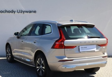 Volvo XC60 II Crossover Plug-In Facelifting 2.0 T6 350KM 2022 Volvo XC 60 T6 PLUG-IN Core Bright 350KM Salon POLSKA I Wlasciciel Gwaranc, zdjęcie 2