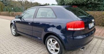 Audi A3 8P Hatchback 3d 2.0 FSI 150KM 2003 Audi A3 3-drzwiowe Audi A3 3-drzwiowe 2.0 FSI Attraction 2.0 Benzyna 150KM, zdjęcie 6