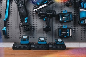 Литий-ионный аккумулятор Hogert Technik 18 В 4 Ач HT2E240-A40 OneAccuSystem