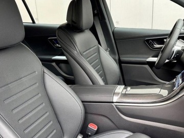 Mercedes GLC C254/X254 Coupe 2.0 220d 197KM 2025 GLC Coupe 220 d 4-Matic AMG Line 2.0 (197KM) 2025, zdjęcie 5