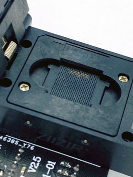 EMMC EMCP BGA221 -> PDIP v2.5 RT809H ZIF-адаптер