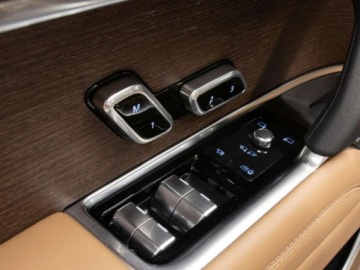 Land Rover Range Rover V SWB PHEV 3.0 460e 460KM 2026 Range Rover P460e Autobiography 3.0 (460KM) 2026, zdjęcie 14