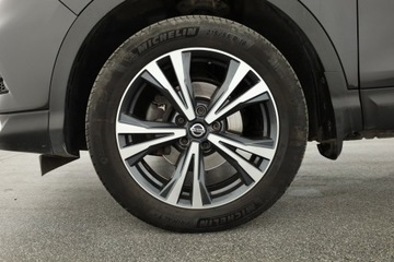 Nissan Qashqai II Crossover 1.6 DIG-T 163KM 2017 Nissan Qashqai 1.6 DIG-T, Salon Polska, zdjęcie 18