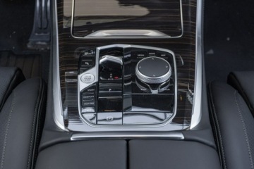 BMW X5 G05 SUV Facelifting 3.0 40d 352KM 2026 BMW X5 xDrive40d M-Performance - Dostępne od, zdjęcie 26