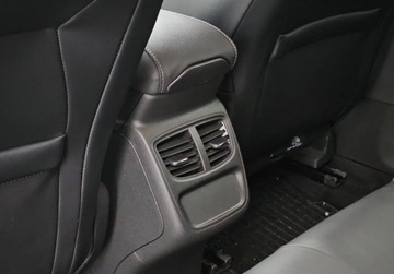 Opel 2023 Opel Grandland SalonPL Podgrzewane fotele Alcantara GS Grupa Adamowscy 1.2, zdjęcie 13