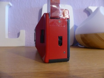 RICOH XF-30 КРАСНАЯ КАМЕРА