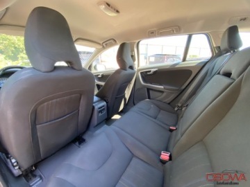Volvo V60 I Kombi 1.6 T4 180KM 2011 Volvo V60 1.6 turbo 180KM automat bezwypadkowy full serwis bogata wersja 1, zdjęcie 27