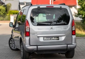Peugeot Partner II Tepee Facelifting 2015 1.6 BlueHDi 100KM 2016 Peugeot Partner 1.6HDI 100KM Rampa dla Osob Niepelnosprawnych PEFRON Va, zdjęcie 7