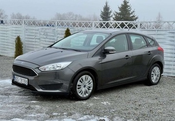 Ford Focus III Sedan Facelifting 1.5 TDCi 95KM 2017 Ford Focus Ford Focus 1.5 TDCi Trend Sport 1.5 Diesel 95KM