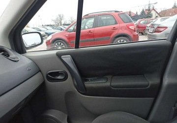 Renault Scenic II 2.0 i 16V 136KM 2003 Renault Scenic Renault Scenic 2.0 BenzynaLPG 135KM, zdjęcie 12