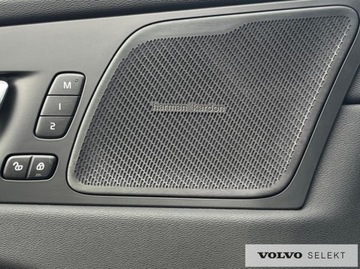 Volvo XC60 II 2022 Volvo XC 60 SalonPL B5B RDesign AWD LED High Beam, zdjęcie 29