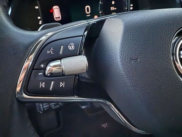 Skoda Octavia IV Kombi 2.0 TDI SCR 200KM 2021 Skoda Octavia 2.0TDI 200KM DSG 4x4 VirtualCockpit NiskiPrzebieg SalonPL Ka, zdjęcie 16