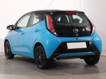 Toyota Aygo II Hatchback 5d 1.0 VVT-i 69KM 2015 Toyota Aygo 1.0 VVT-i, Salon Polska, Klima, zdjęcie 3