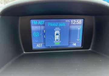 Ford Fiesta VII Hatchback 3d Facelifting 1.0 EcoBoost 100KM 2017 Ford Fiesta Ford Fiesta 1.0 EcoBoost Trend Benzyna 101KM, zdjęcie 9