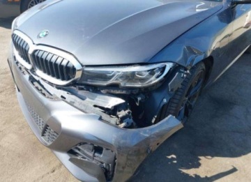 BMW Seria 3 G20-G21 2021 BMW Seria 3 2021, 2.0L, PLUG-IN HYBRID, od ubezpieczalni 2.0 Hybryda 280KM, zdjęcie 4