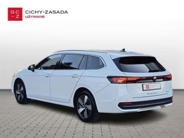 Volkswagen Passat B8 Variant Facelifting 1.5 TSI EVO 150KM 2025 Volkswagen Passat serwis ASO 2.0TSI 150KM bezwypadkow gwarancja pakiety ka, zdjęcie 2