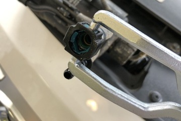 ЩИПЦЫ ДЛЯ ТОПЛИВОПРОВОДА QUATROS