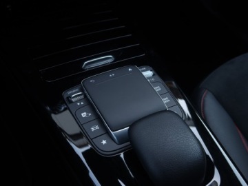 Mercedes Klasa A W177/V177 Hatchback Plug-In 1.3 250e 218KM 2022 Mercedes A A 250 e, Salon Polska, 1. Właściciel, zdjęcie 19