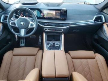 BMW X6 G06 2024 BMW X6 2024, 3.0L, 4x4, od ubezpieczalni 3.0 Benzyna 375KM, zdjęcie 6