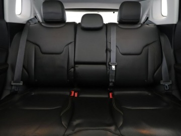 Jeep Compass II SUV 1.4 Multiair 170KM 2018 Jeep Compass FV23% Limited automat 4x4 170KM, zdjęcie 17