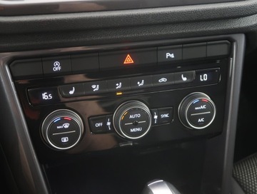 Volkswagen T-Roc I SUV 2.0 TSI 190KM 2021 VW T-Roc 2.0 TSI 4Motion, Salon Polska, zdjęcie 11