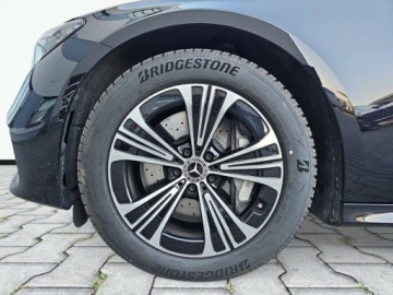 Mercedes Klasa E W214 Sedan 2.0 220d 197KM 2024 Mercedes-Benz Klasa E E 220 d 4MATIC Estate AIRMATIC Burmester 4D Kamer, zdjęcie 8