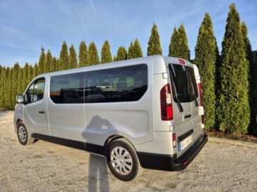 Renault Trafic III Furgon 1.6 Energy dCi 125KM 2017 Renault Trafic Brygadowka 9-osob przedluzany Klima 139tys km. Super Stan, zdjęcie 2