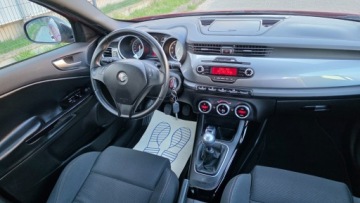 Alfa Romeo Giulietta Nuova II Hatchback 5d 1.4 TB 16v 120KM 2011 Alfa Romeo Giulietta Wzorowy stan techniczny Pelna historia ASO 1.4 120KM, zdjęcie 10