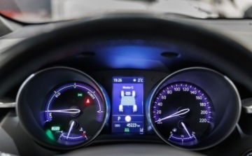 Toyota C-HR I Crossover Facelifting 1.8 Hybrid 122KM 2023 Toyota C-HR 1.8 Hybrid Style 1.8 Hybryda 122KM, zdjęcie 5