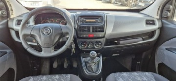 Opel Combo D Tour 1.6 CDTI 105KM 2014 Opel Combo Tour 1.6 CDTI, zdjęcie 20