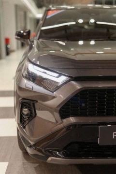 Toyota RAV4 V SUV Facelifting 2.5 Hybrid Dynamic Force 222KM 2024 Toyota RAV4 2.5 Hybrid GR Sport 4x4 2.5 Hybryda 222KM, zdjęcie 8