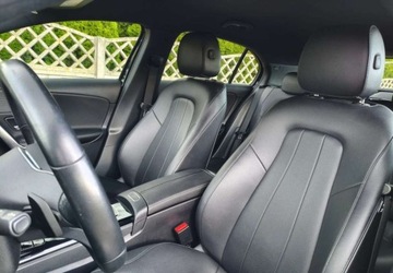Mercedes Klasa A W177/V177 2019 Mercedes-Benz Klasa A 180 7G-DCT 1.3 Benzyna 136KM, zdjęcie 17