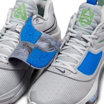 Баскетбольные кроссовки Nike Zoom Freak 3, размер 42