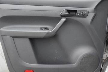 Volkswagen Caddy III Kombi Facelifting 1.6 TDI 75KM 2015 Volkswagen Caddy VW CADDY 1.6 TDI 5-MIEJSC Czujniki Parkowania HAK Gwaranc, zdjęcie 18