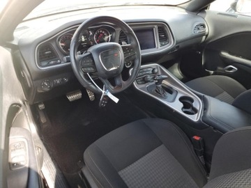 Dodge Challenger III 2022 Dodge Challenger RT Scat Pack 2022 6.4l 6.4 Benzyna 485KM, zdjęcie 8