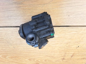 VW T4 1.9 D TD 2.4 D POMPA WSPOMAGANIA