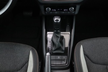 Skoda Kamiq Crossover 1.5 TSI 150KM 2019 Skoda Kamiq 1.5 TSI, Salon Polska, Serwis ASO, zdjęcie 15
