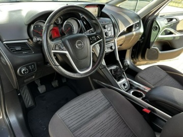 Opel Zafira C Tourer 2.0 CDTI ECOTEC 165KM 2015 Opel Zafira Climatronic Grzane Fotele Czujniki Nav, zdjęcie 8