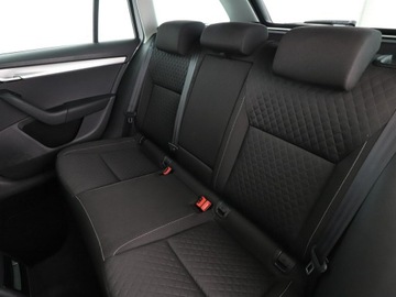 Skoda Octavia III Kombi 1.4 TSI 140KM 2015 Škoda Octavia Skoda Octavia DSG bi-xenon panorama, zdjęcie 16