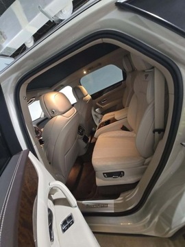 Bentley Bentayga 2017 Bentley Bentayga W12 2017 6.0l 6.0 Benzyna 600KM, zdjęcie 19