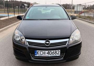Opel Astra J Sports Tourer 1.6 Twinport ECOTEC 115KM 2010 Opel Astra LIFT 1.6i 115ps Serwisowana BezRdzy Bezwypadkowa Zadbana 1.6, zdjęcie 12