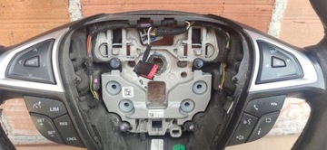 Ford Mondeo MK5 2.0 TDCI круиз-контроль на руле