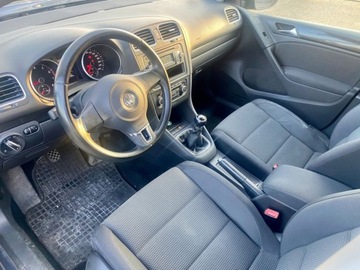 Volkswagen Golf VI Hatchback 5d 1.6 102KM 2010 Volkswagen Golf 1.6 Benzyna 102KM, zdjęcie 11