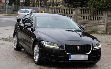 Jaguar XE Sedan 2.0 i4 180KM 2018 Jaguar XE Zarejestrowany Bezwypadkowy 2.0 Diesel 180KM