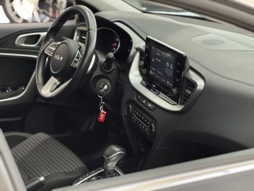 Kia Ceed III Hatchback Facelifting  1.5 T-GDI 160KM 2023 Kia Ceed M / Kamera / 1 właściciel / Salon Polska, zdjęcie 36