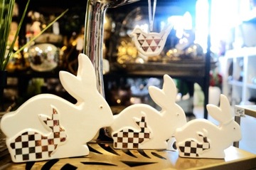 ЗАЯЦ БЕЛЫЙ И ЗОЛОТОЙ СРЕДНИЙ ЗАЯЦ