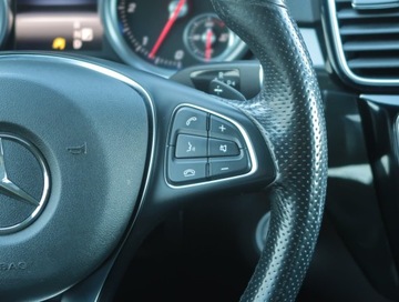 Mercedes GLE W166/C292 SUV 3.0 350d 258KM 2016 Mercedes GLE Coupe 350 d 4MATIC, Salon Polska, zdjęcie 17